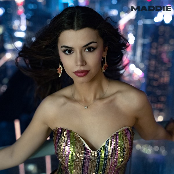 Nuovo Singolo per Maddie al secolo Madalina Cernat  in Rotazione tra le New Hit